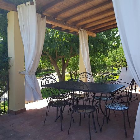 Agriturismo Le Case Di Civi Маскалі Номер фото
