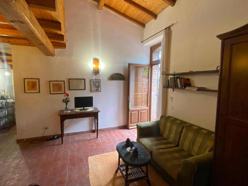 Agriturismo Le Case Di Civi Маскалі Номер фото